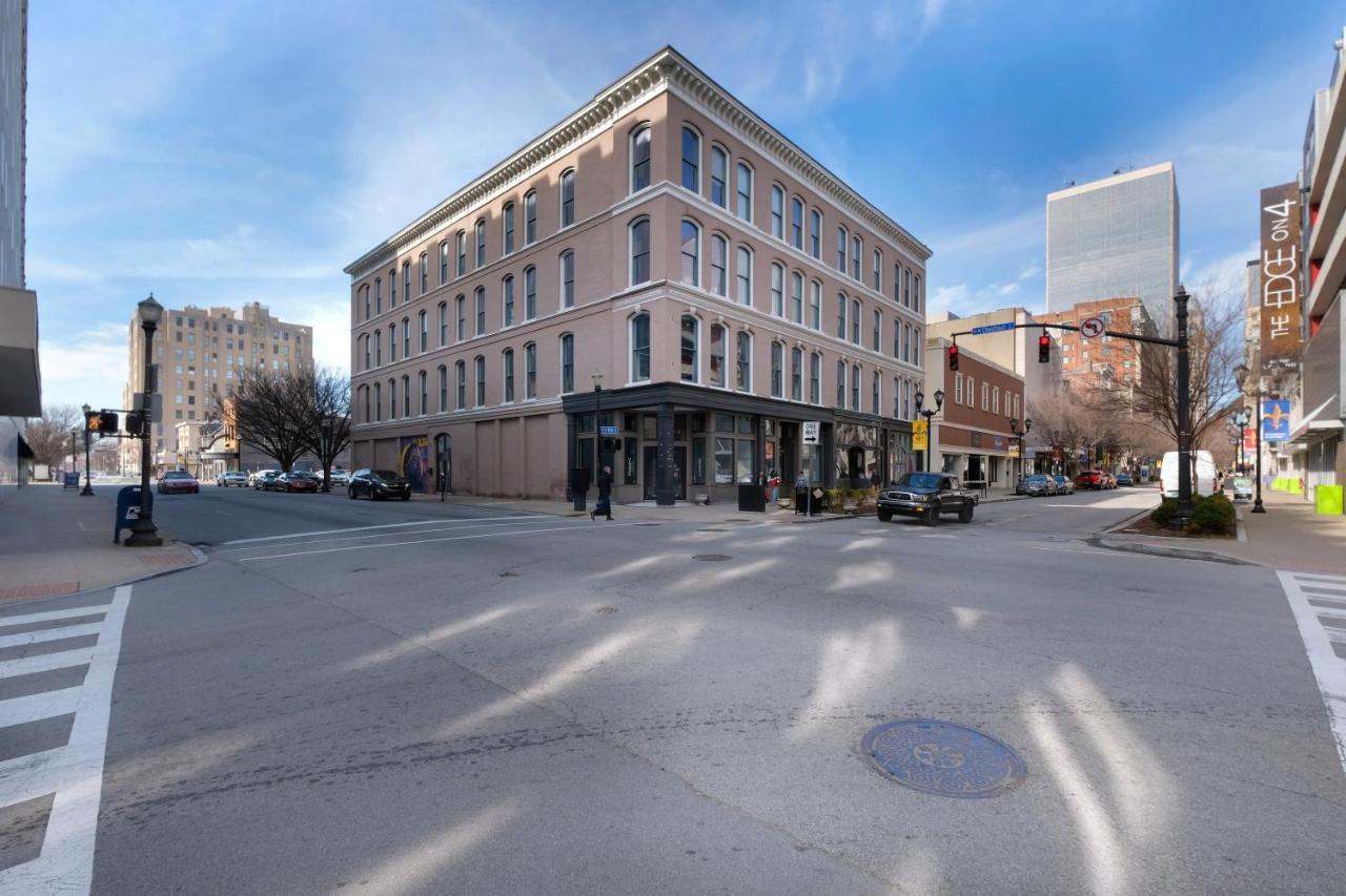 Historic Charm, Walkable Entertainment Apartment Louisville Luaran gambar